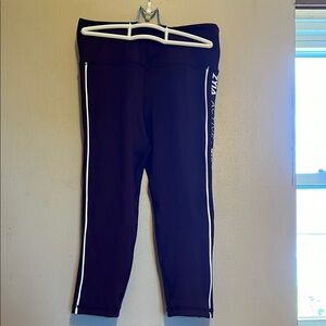 Zyia Active Red and Black Capri Leggings size 4
